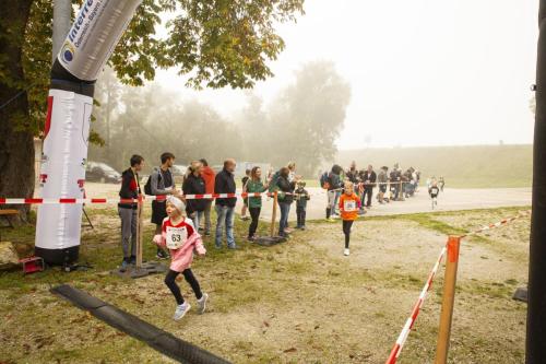 Kinderlauf-Maedchen-2023-10