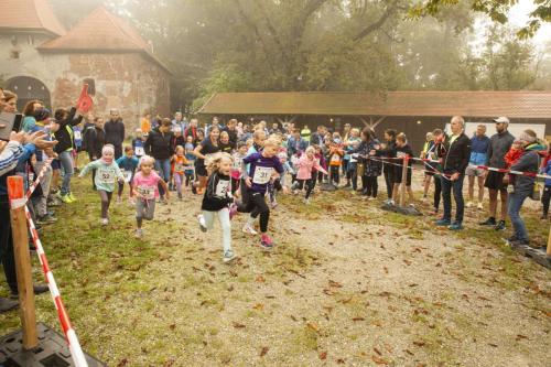 Kinderlauf-Maedchen-2023-2